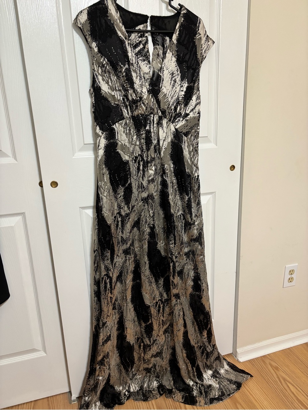 Reiss Black and Cream Abstract Print Maxi Dress
